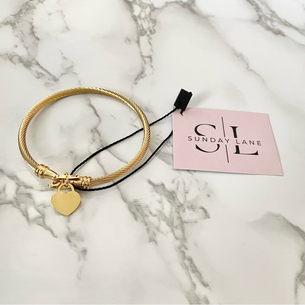 New Sunday Lane Gold Stainless Steel heart bangle bracelet NWT